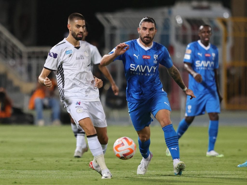 Nhận định Al Tai vs Al Hilal 22h05 ngày 29/10 Kéo sập pháo đài Abdul Aziz 2 Dự đoán tỷ số trận đấu Al Tai vs Al Hilal tại OK9